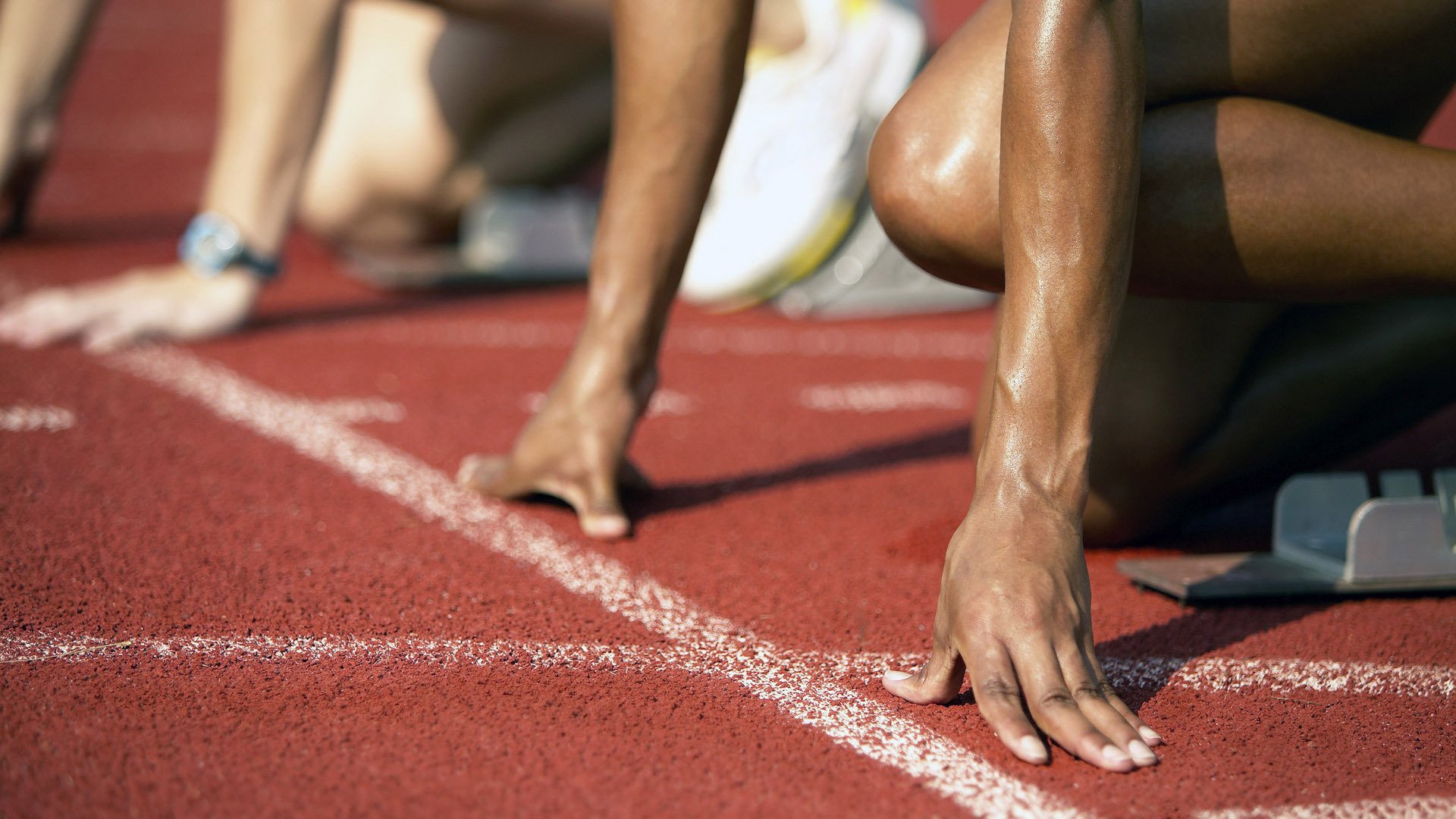 _名将重返赛场：辉煌岁月再续新篇章_，名将怎么玩